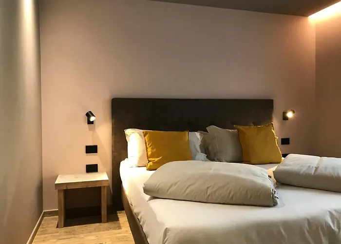 San Vitale בורמיו